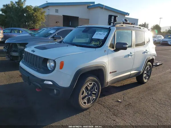 ZACCJBCT3GPC65981 2016 JEEP RENEGADE - Image 2