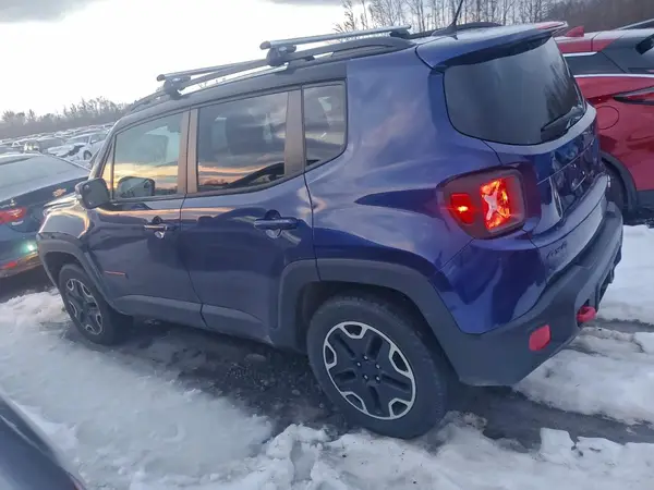 ZACCJBCT3GPC71909 2016 JEEP RENEGADE - Image 2