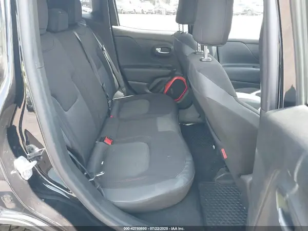 ZACCJBCT3GPC80089 2016 JEEP RENEGADE - Image 8