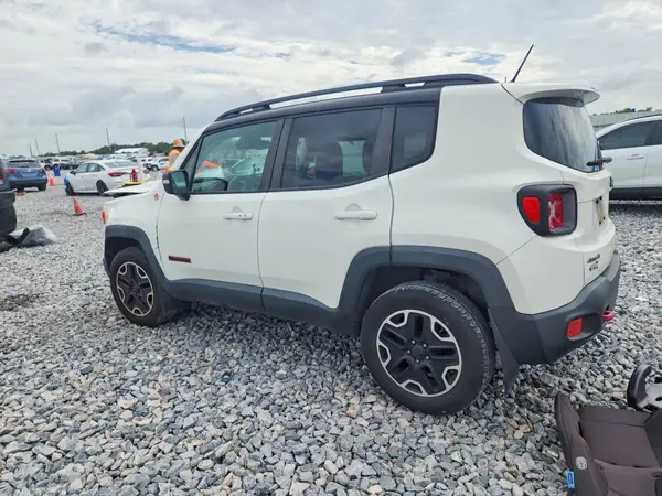 ZACCJBCT3GPD05301 2016 JEEP RENEGADE - Image 2