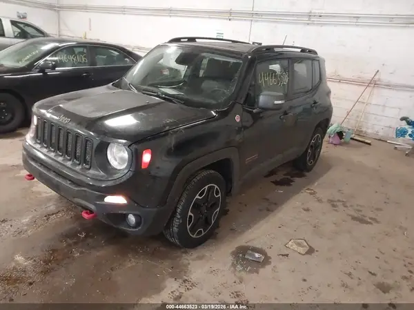 ZACCJBCT3GPD06710 2016 JEEP RENEGADE - Image 2