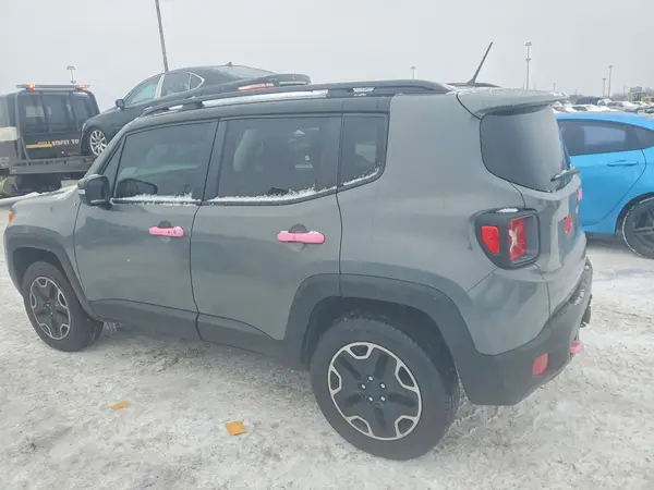 ZACCJBCT3GPD19716 2016 JEEP RENEGADE - Image 2
