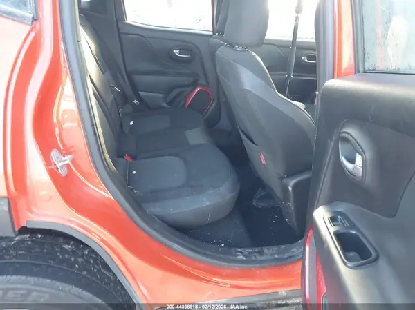 ZACCJBCT3GPD41800 2016 JEEP RENEGADE - Image 8
