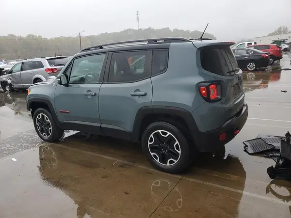 ZACCJBCT3GPD43305 2016 JEEP RENEGADE - Image 2