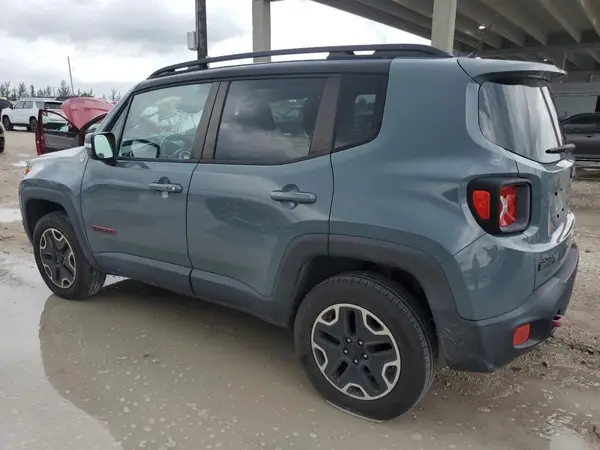 ZACCJBCT3GPE21047 2016 JEEP RENEGADE - Image 2