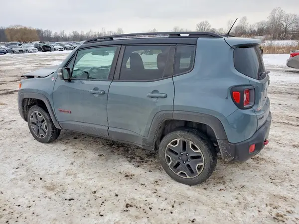 ZACCJBCT3GPE35482 2016 JEEP RENEGADE - Image 2