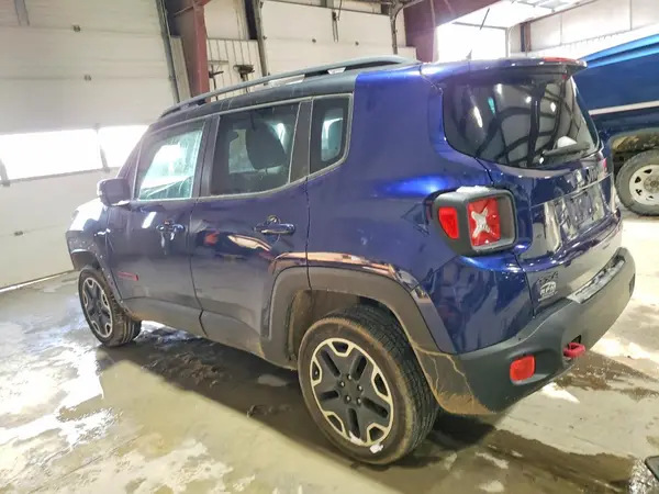 ZACCJBCT4GPC47487 2016 JEEP RENEGADE - Image 2