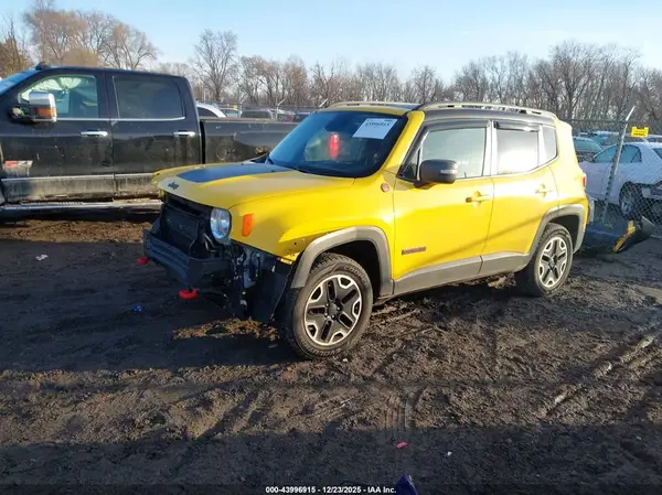 ZACCJBCT4GPC62815 2016 JEEP RENEGADE - Image 2