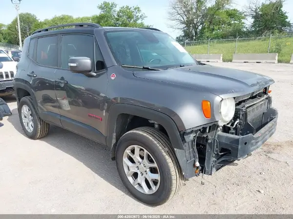 ZACCJBCT4GPC67271 2016 JEEP RENEGADE - Image 1