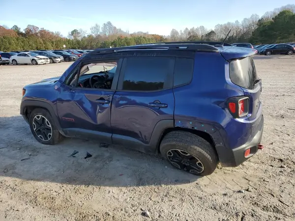 ZACCJBCT4GPC69182 2016 JEEP RENEGADE - Image 2