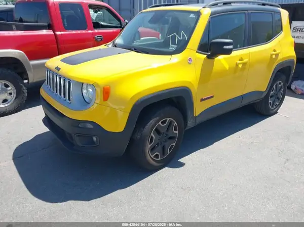 ZACCJBCT4GPC73605 2016 JEEP RENEGADE - Image 2