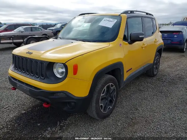 ZACCJBCT4GPC75970 2016 JEEP RENEGADE - Image 2