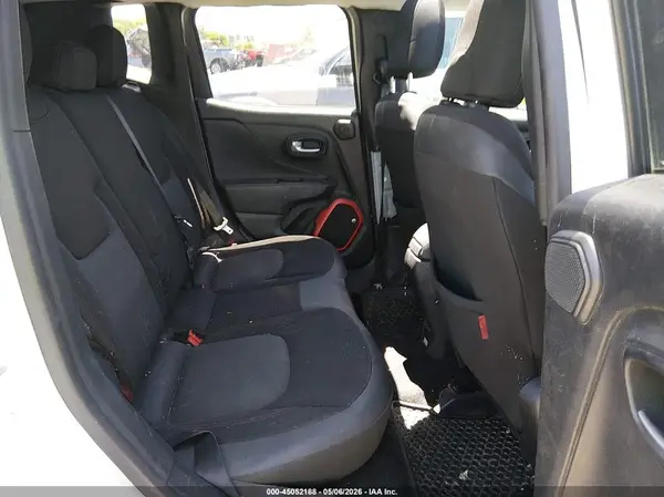 ZACCJBCT4GPC78576 2016 JEEP RENEGADE - Image 8