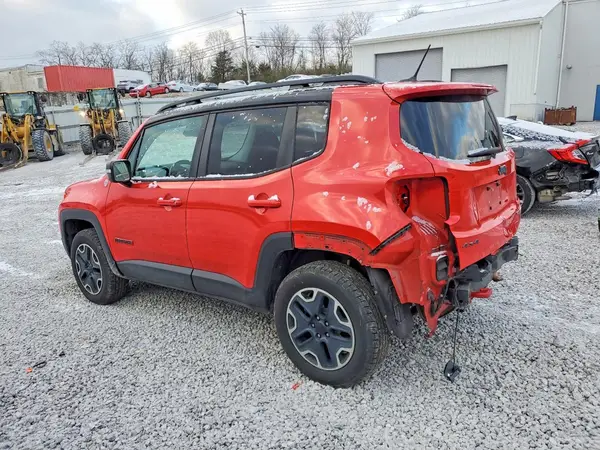 ZACCJBCT4GPC89125 2016 JEEP RENEGADE - Image 2