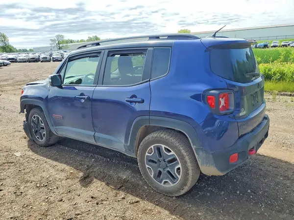 ZACCJBCT4GPD00656 2016 JEEP RENEGADE - Image 2