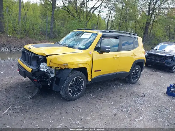 ZACCJBCT4GPD17912 2016 JEEP RENEGADE - Image 2