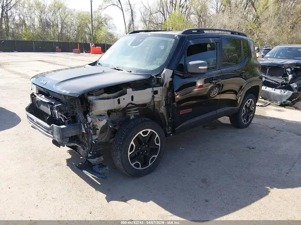 ZACCJBCT4GPD27291 2016 JEEP RENEGADE - Image 2