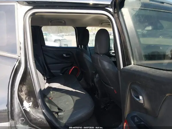 ZACCJBCT4GPD27291 2016 JEEP RENEGADE - Image 8