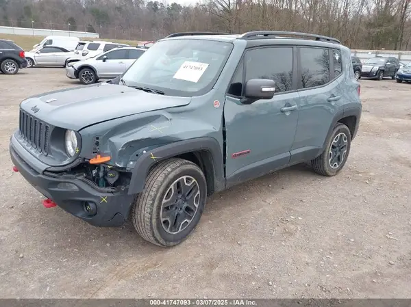 ZACCJBCT4GPD48271 2016 JEEP RENEGADE - Image 2
