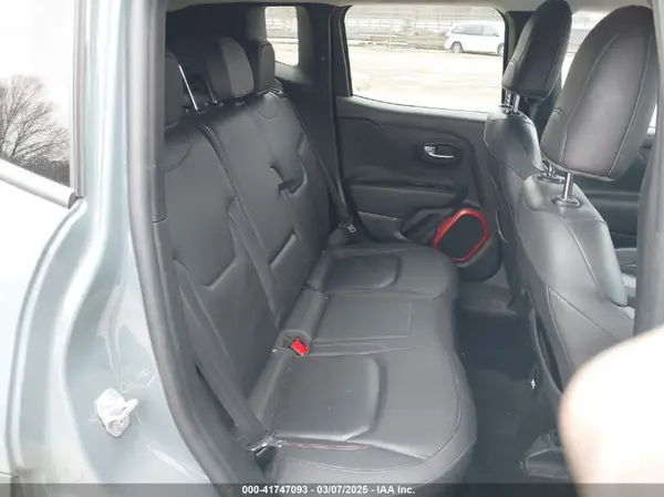 ZACCJBCT4GPD48271 2016 JEEP RENEGADE - Image 8