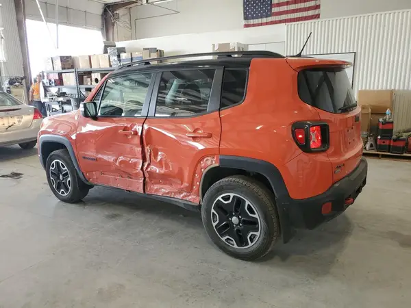 ZACCJBCT4GPD48352 2016 JEEP RENEGADE - Image 2