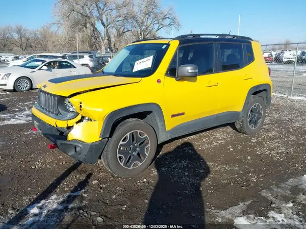 ZACCJBCT4GPD61862 2016 JEEP RENEGADE - Image 2