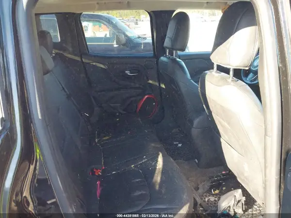 ZACCJBCT4GPD78256 2016 JEEP RENEGADE - Image 8