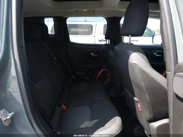 ZACCJBCT5GPC81440 2016 JEEP RENEGADE - Image 8