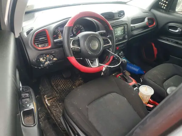 ZACCJBCT5GPC85830 2016 JEEP RENEGADE - Image 8