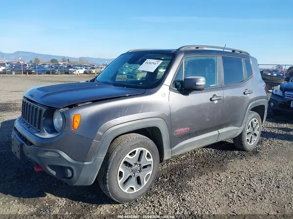 ZACCJBCT5GPC88484 2016 JEEP RENEGADE - Image 2