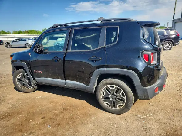ZACCJBCT5GPD00925 2016 JEEP RENEGADE - Image 2