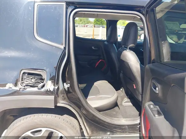 ZACCJBCT5GPD01041 2016 JEEP RENEGADE - Image 8