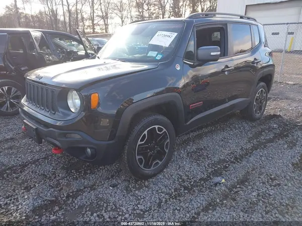 ZACCJBCT5GPD01198 2016 JEEP RENEGADE - Image 2