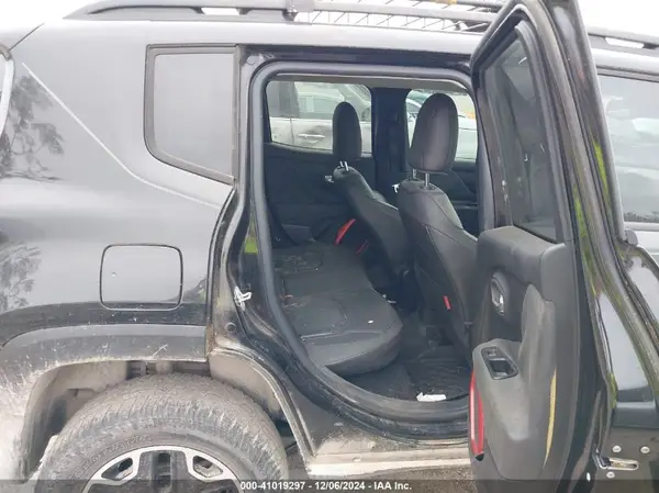 ZACCJBCT5GPD01914 2016 JEEP RENEGADE - Image 8