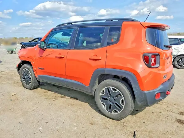 ZACCJBCT5GPD05848 2016 JEEP RENEGADE - Image 2