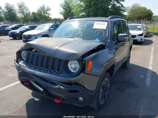 ZACCJBCT5GPD40132 2016 JEEP RENEGADE - Image 2