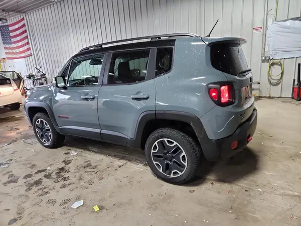 ZACCJBCT5GPD43337 2016 JEEP RENEGADE - Image 2