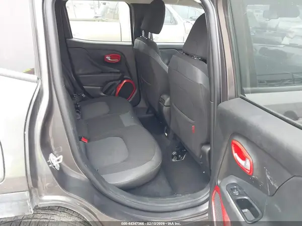 ZACCJBCT5GPD57710 2016 JEEP RENEGADE - Image 8
