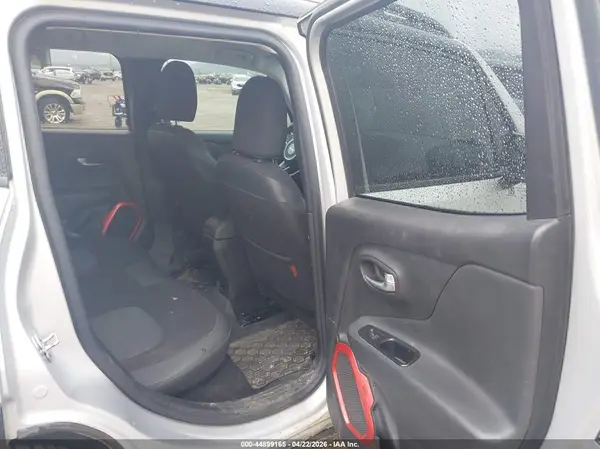 ZACCJBCT5GPD94627 2016 JEEP RENEGADE - Image 8