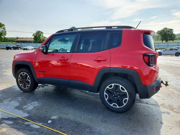 ZACCJBCT5GPE15055 2016 JEEP RENEGADE - Image 2