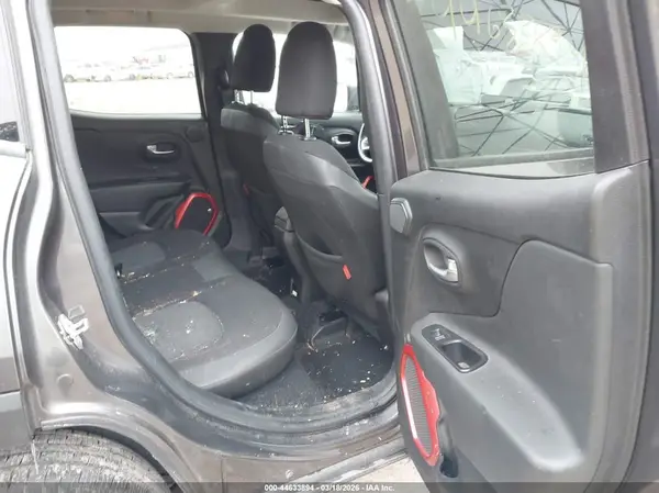 ZACCJBCT5GPE22054 2016 JEEP RENEGADE - Image 8