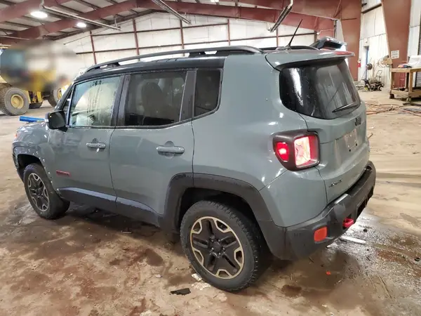 ZACCJBCT6GPC64386 2016 JEEP RENEGADE - Image 2