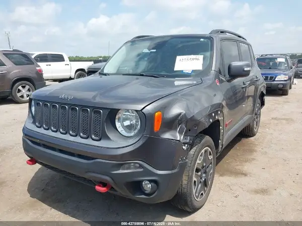 ZACCJBCT6GPC66607 2016 JEEP RENEGADE - Image 2
