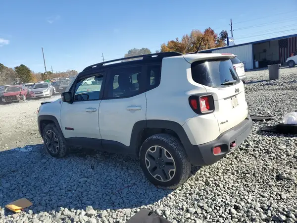 ZACCJBCT6GPC69524 2016 JEEP RENEGADE - Image 2