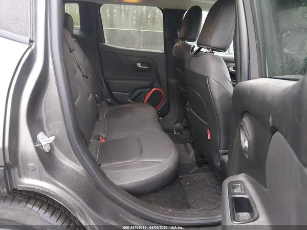 ZACCJBCT6GPC78398 2016 JEEP RENEGADE - Image 8