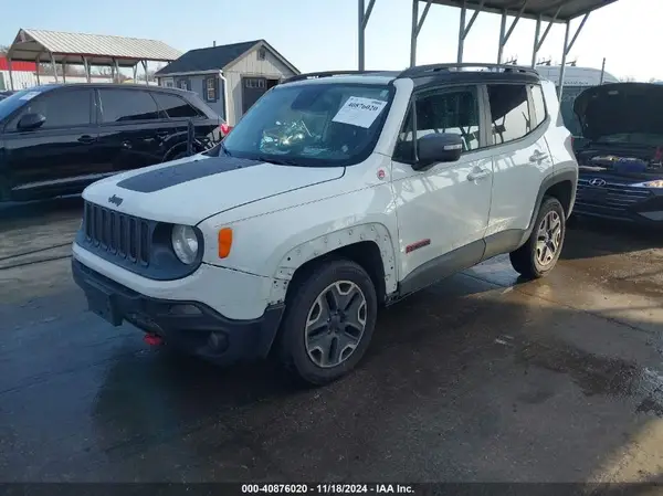 ZACCJBCT6GPC87246 2016 JEEP RENEGADE - Image 2