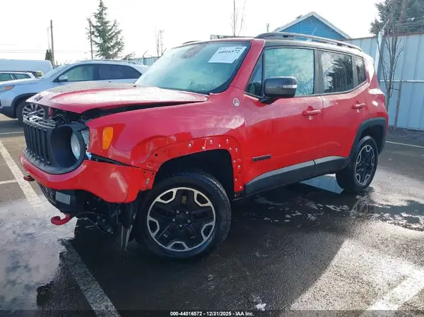 ZACCJBCT6GPC97727 2016 JEEP RENEGADE - Image 2