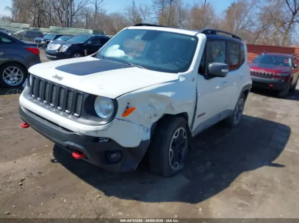 ZACCJBCT6GPD06880 2016 JEEP RENEGADE - Image 2