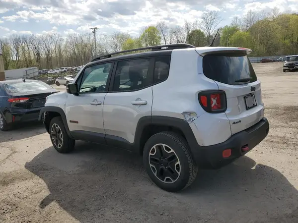 ZACCJBCT6GPD16924 2016 JEEP RENEGADE - Image 2