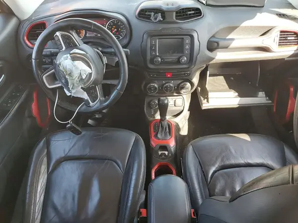 ZACCJBCT6GPD27745 2016 JEEP RENEGADE - Image 8